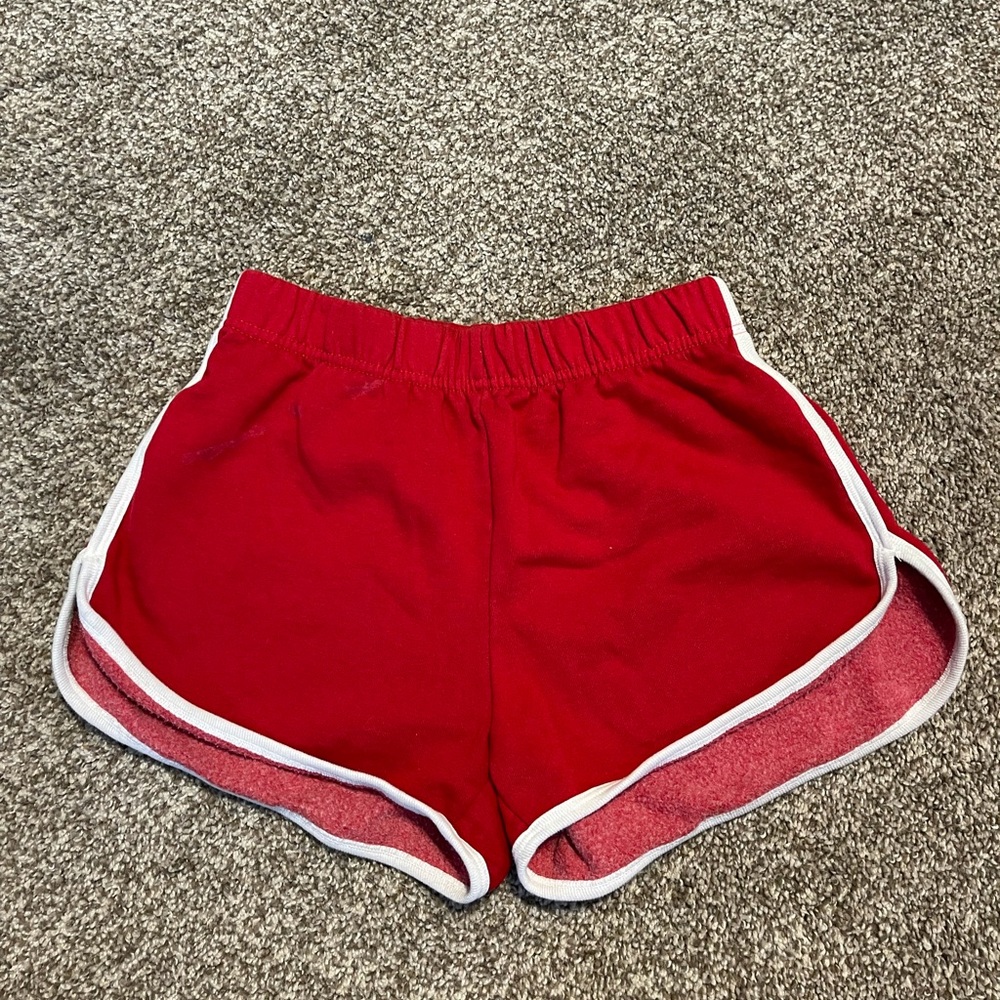 Brandy Melville red short SIZE: S